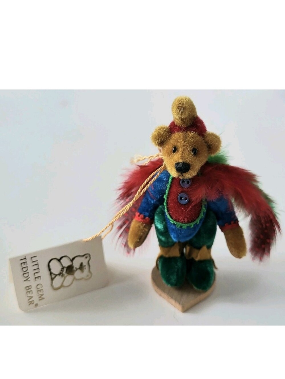 DEB CANHAM "KIKI"  3" LITTLE GEM BEAR  WITH FEATHER OUTFIT
